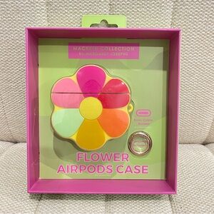 NEW Macbeth Collection Margaret Josephs Flower AirPods Case Silicone Multicolor